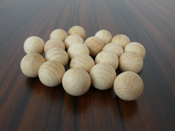 20 Holzkugeln Buche Ø 15 mm ohne Bohrung
